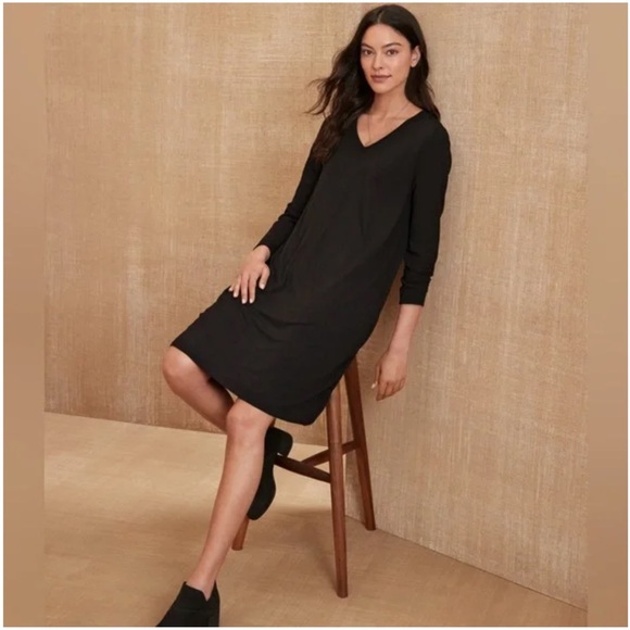 Eileen Fisher Long Sleeve V-neck Shift Dress - Picture 1 of 6